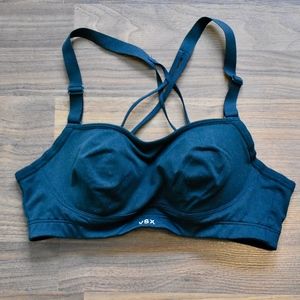 Victoria's Secret Intimates & Sleepwear - Victoria's Secret Knockout Sports Bra Victoria's Secret Intimates & Sleepwear - Victoria's Secret Knockout Sports Bra
